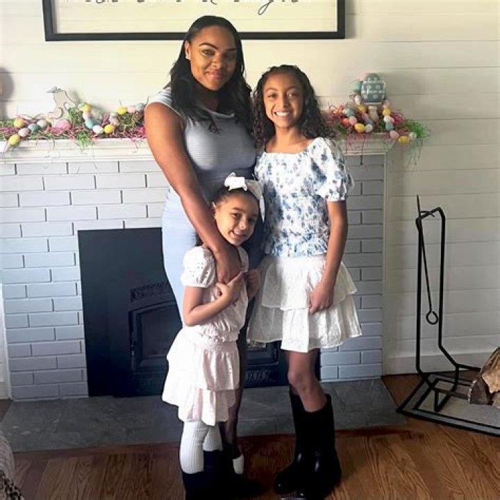 Unveiling The Truth About Aaron Hernandez's Daughter: Age, Challenges, And Hope